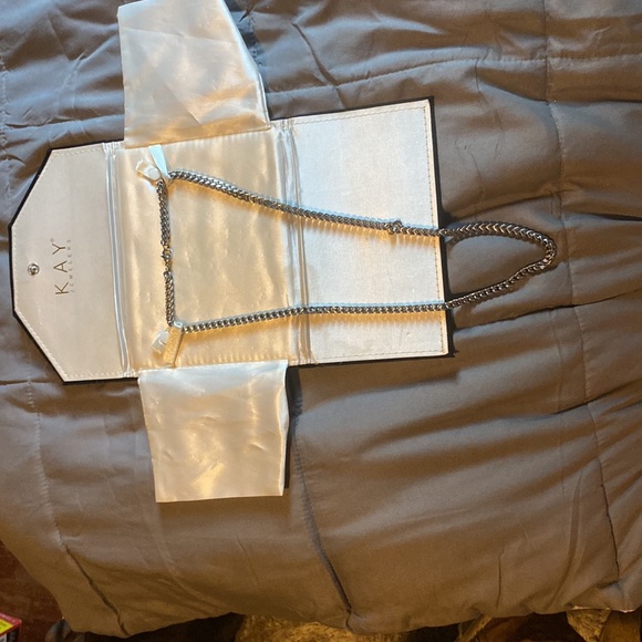 Chain from kay jewelers around 24in - Picture 3 of 4